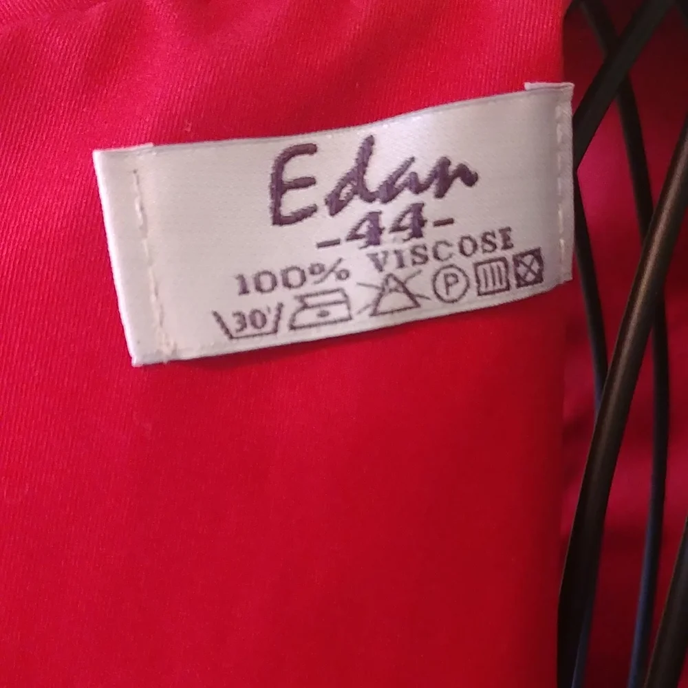 Dress, size 44, red color, 100 %viscose - Picture 9 of 9